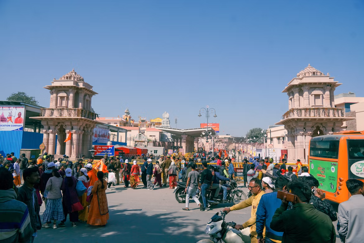 Travel guide to Ayodhya Dham